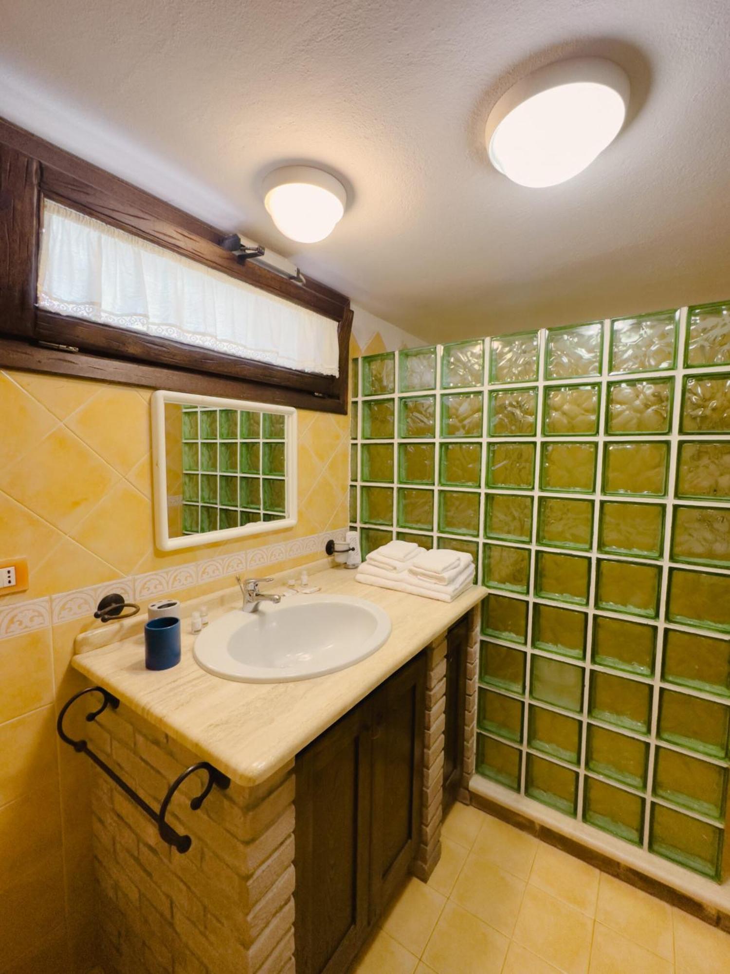 La Botte E Il Vino Rooms Capoterra Chambre photo